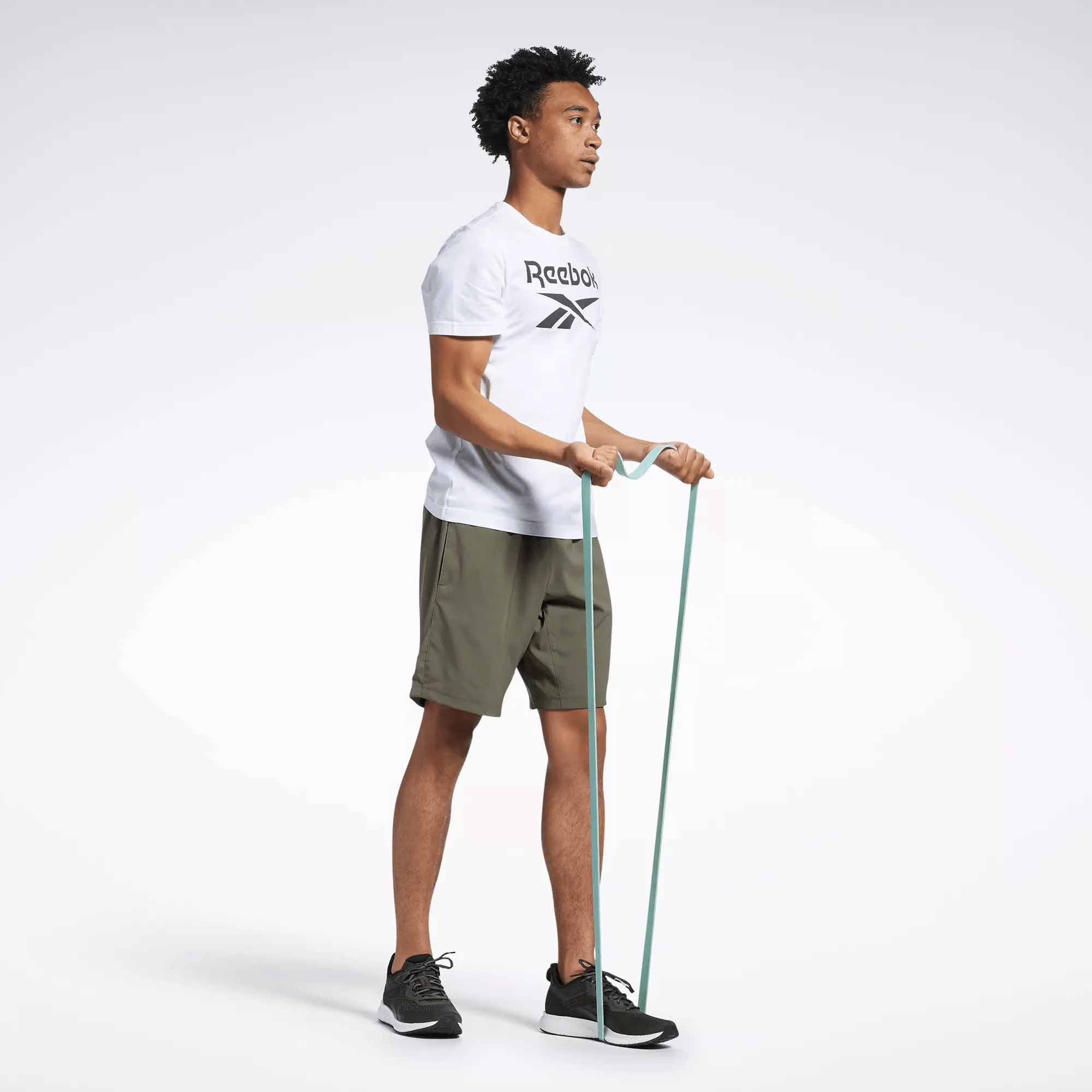 Trainingsbereite gewebte Shorts