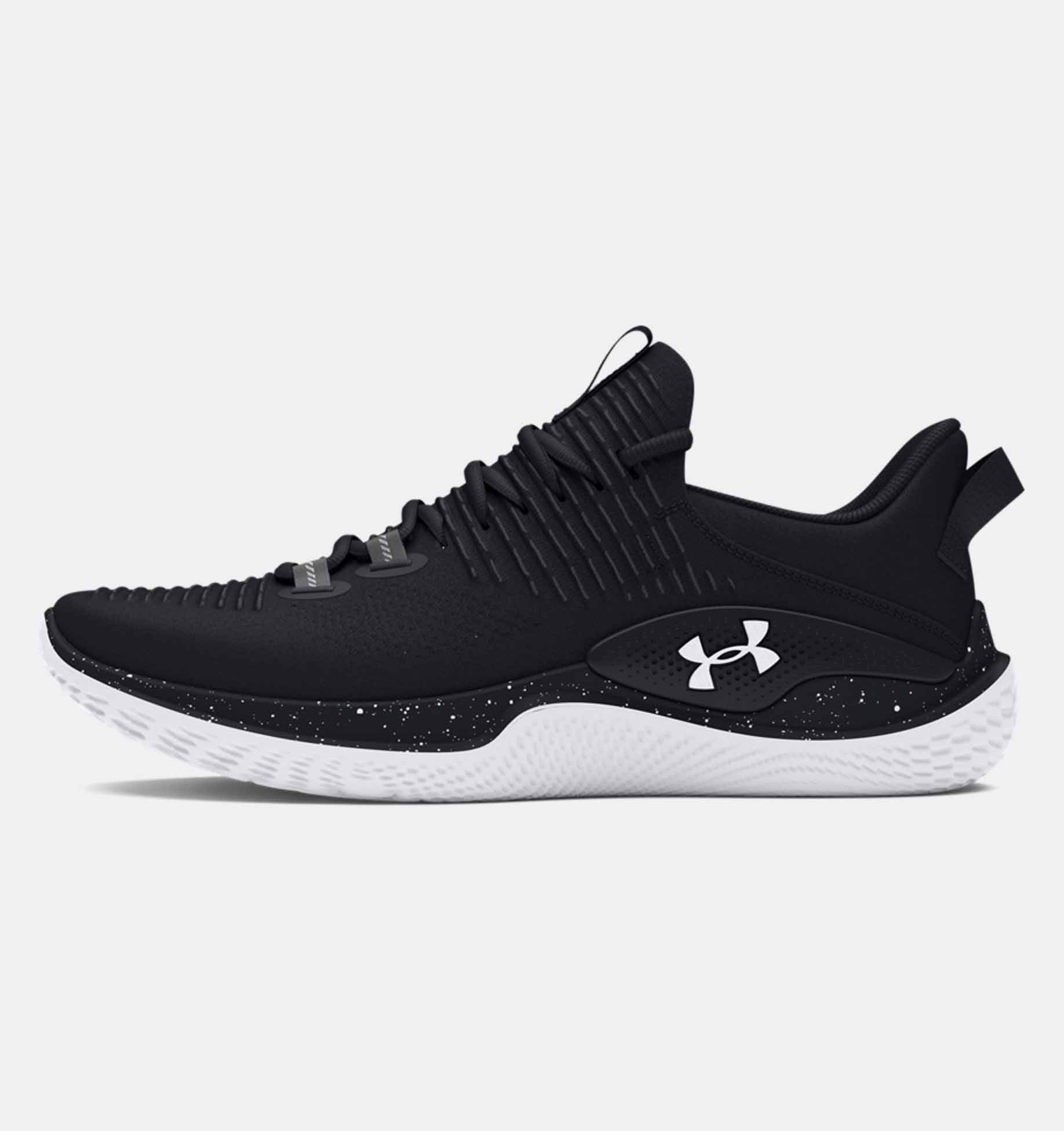 UA Dynamic IntelliKnit training shoes