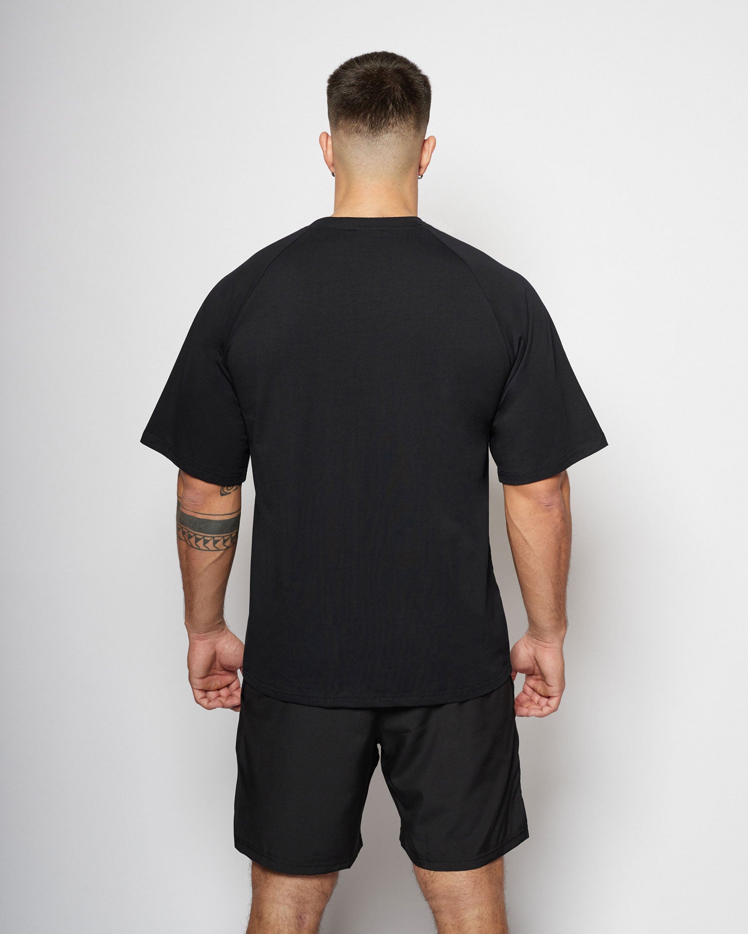 Sportswear Essential Women's Oversized Long-Sleeve T-Shirt. IN