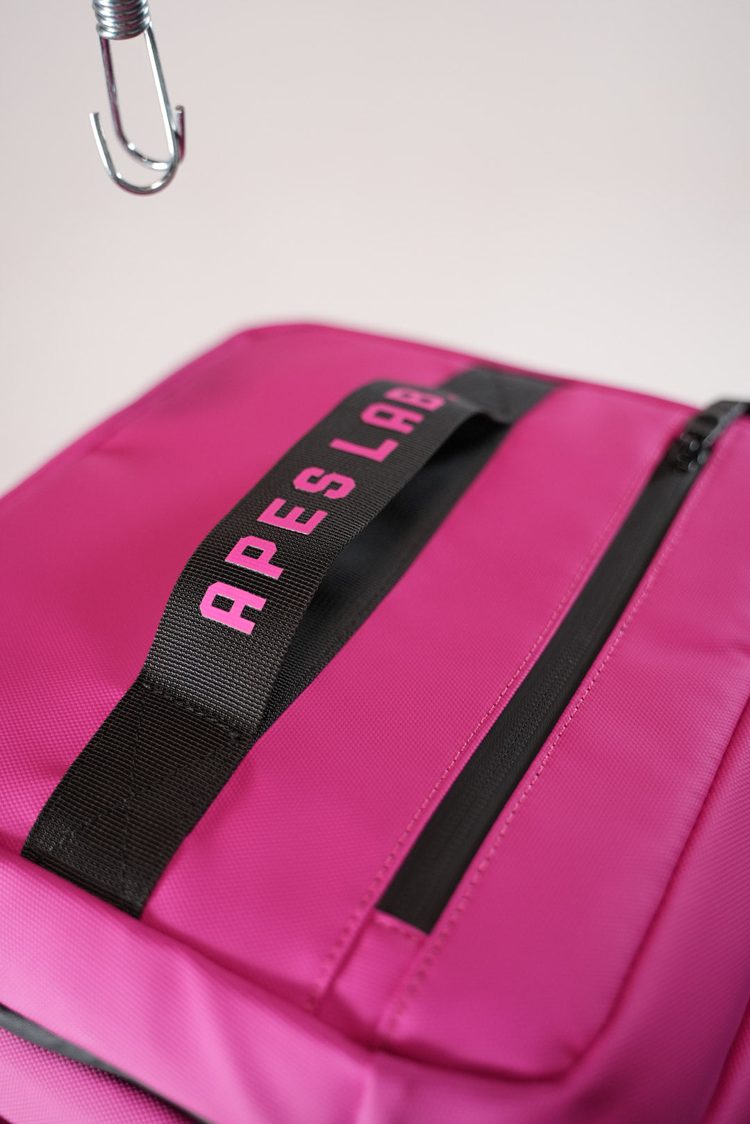 Sac à dos Monolite XL - 55 L & Sac de voyage rose mexicain