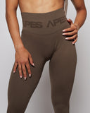 Nahtlose Push-Up-Leggings – Kaffeebohne