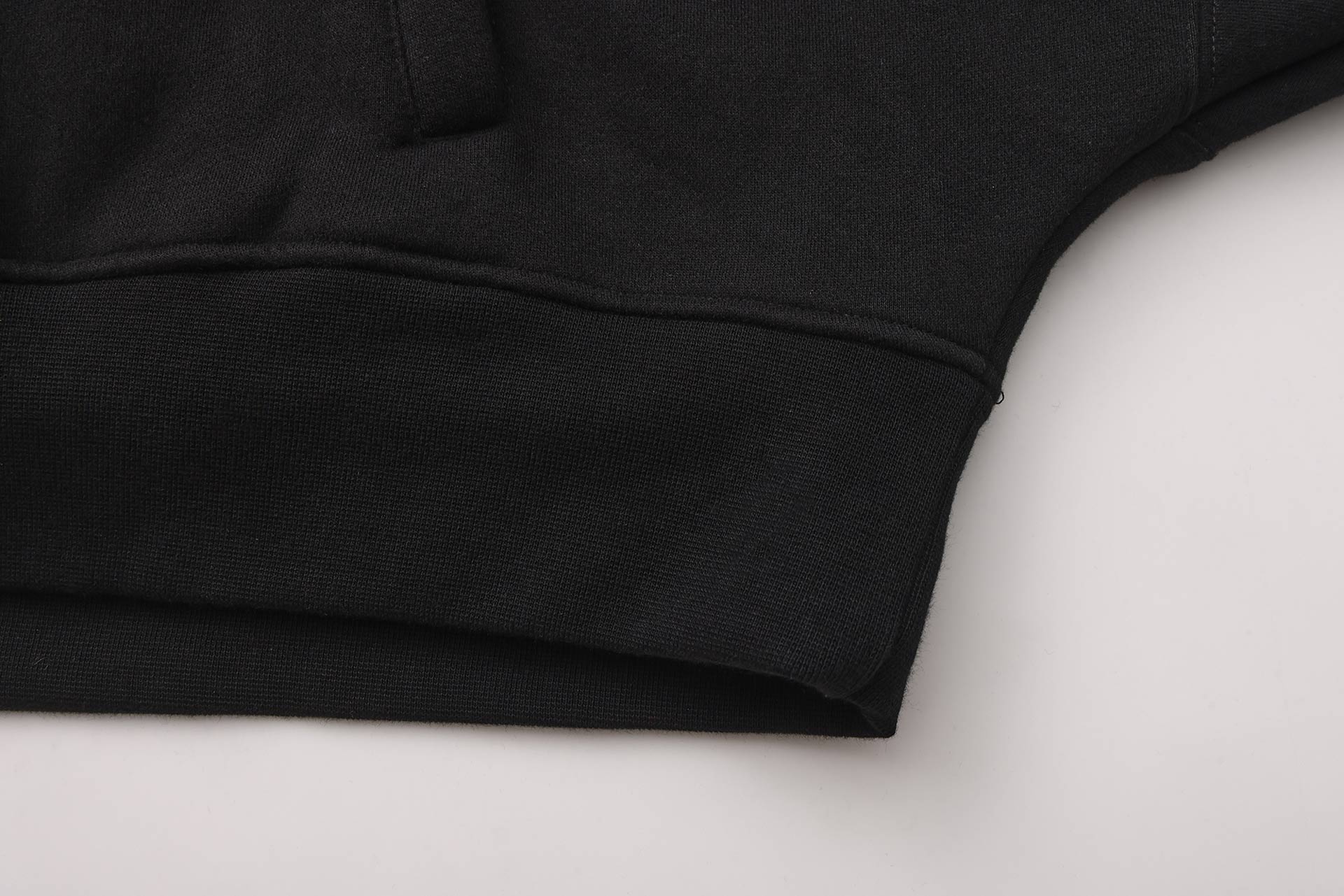 <tc>Apes</tc> Essentials - Sweat à capuche court oversize UNIT - Noir