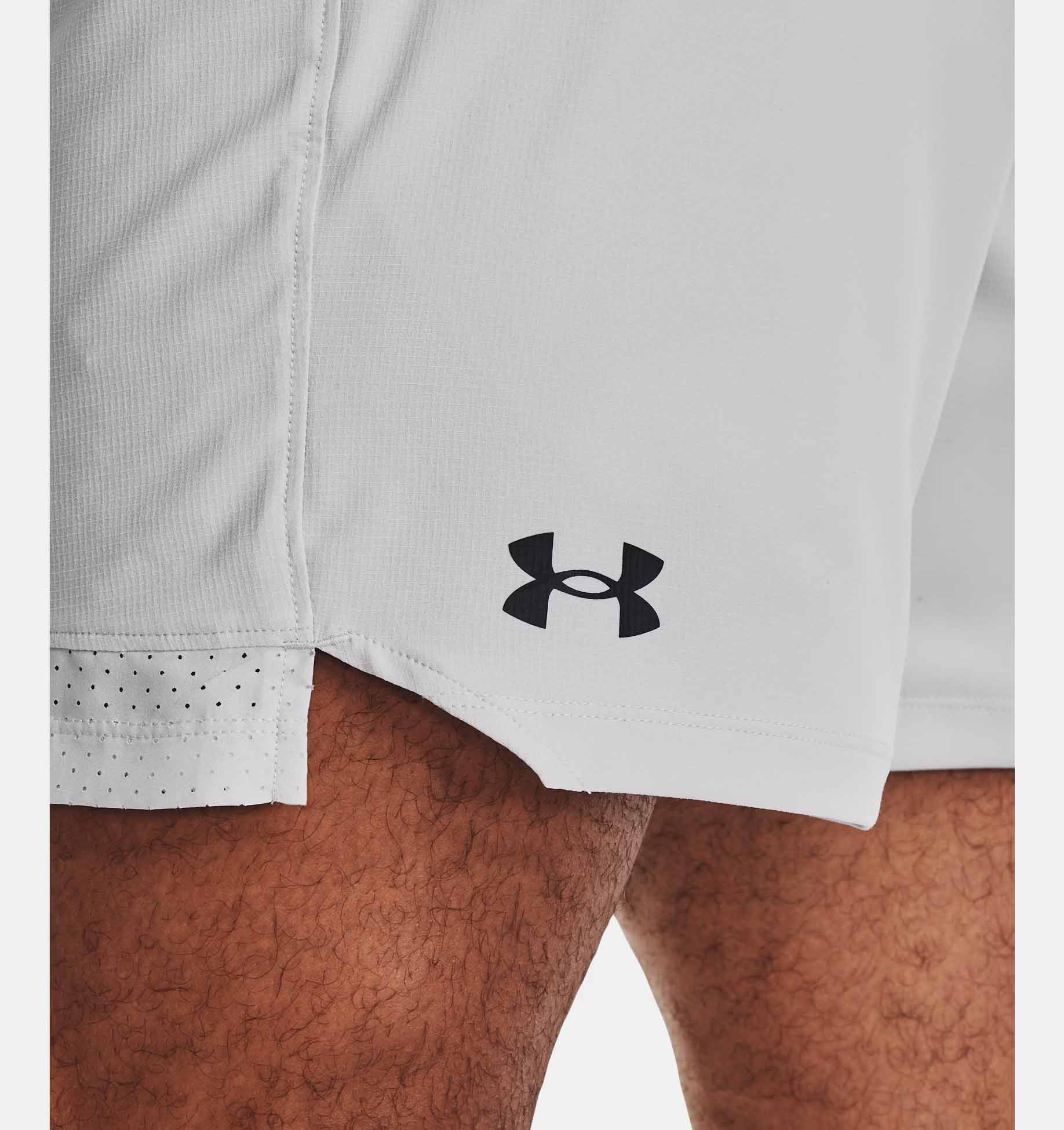 UA Vanish gewebte Shorts