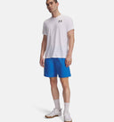 Short UA Tech tissé avec mot-symbole