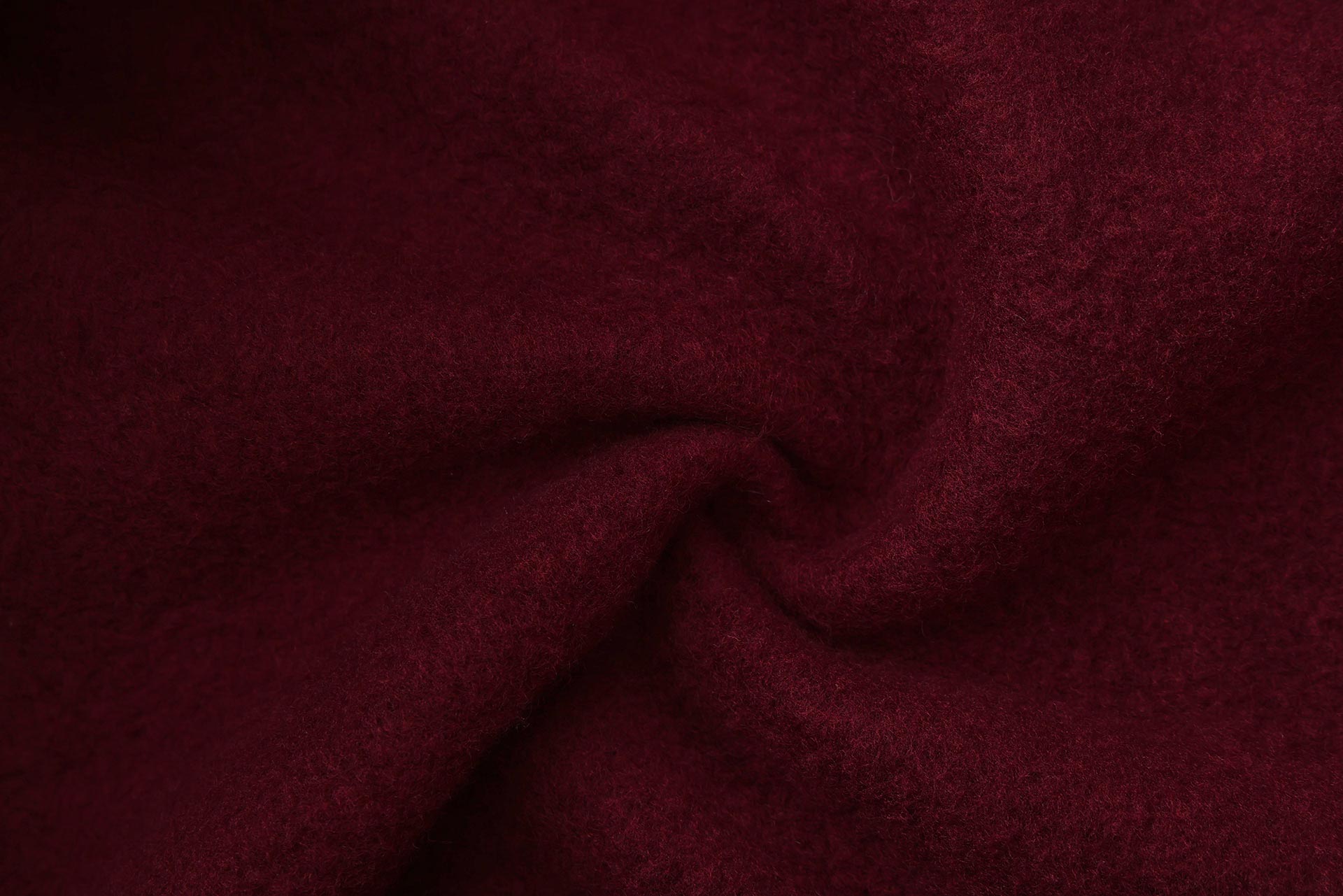 <tc>Apes</tc> Essentials – UNIT Crop Oversize Hoodie – Roter Samt