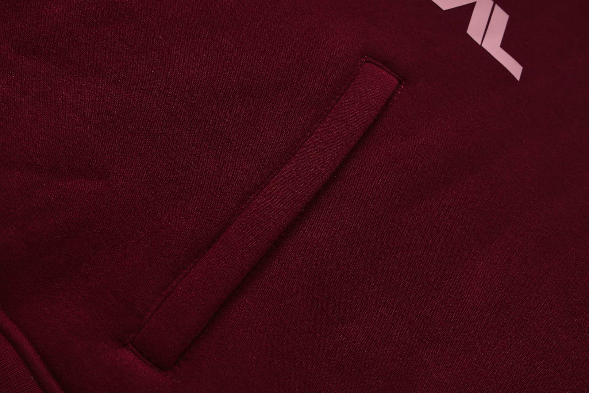 <tc>Apes</tc> Essentials – UNIT Crop Oversize Hoodie – Roter Samt