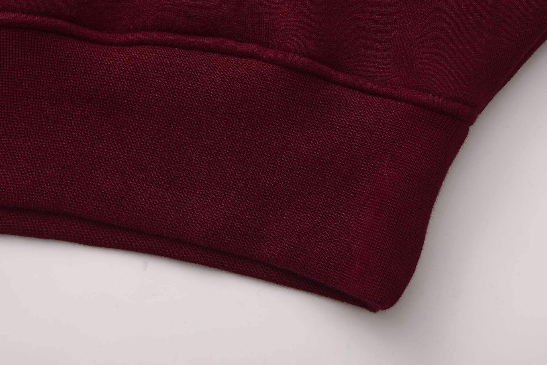 <tc>Apes</tc> Essentials – UNIT Crop Oversize Hoodie – Roter Samt