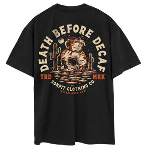Übergroßes T-Shirt „Death Before Decaf“.