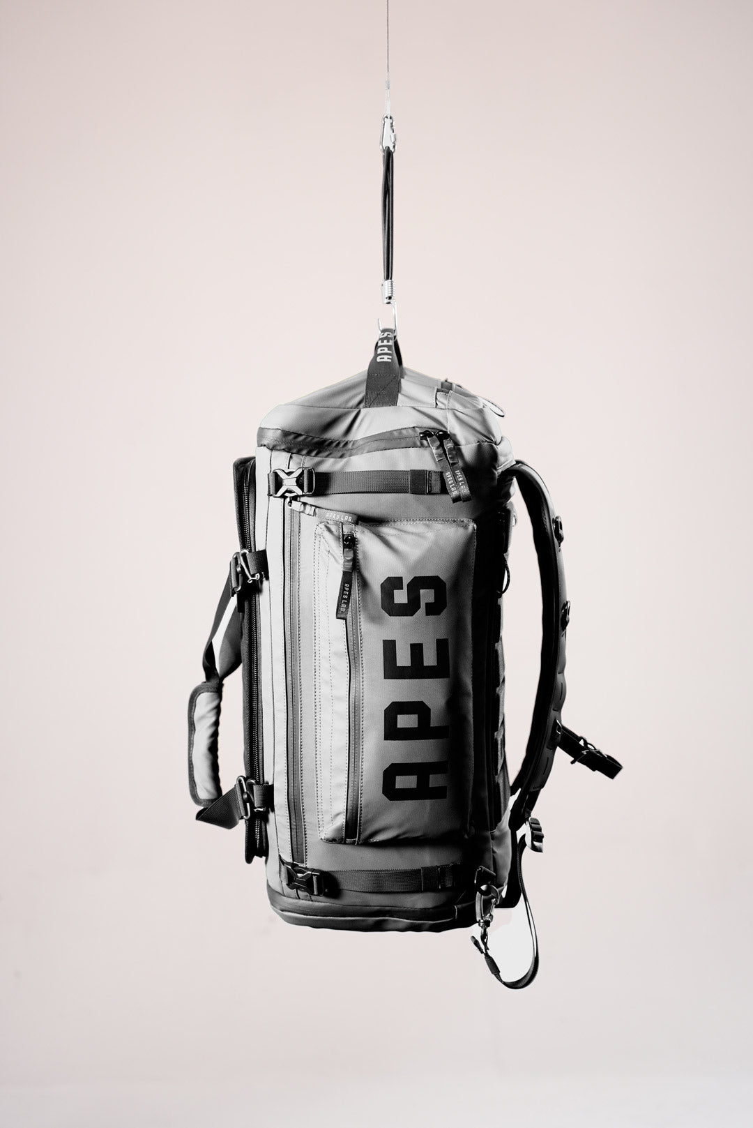 Monolite XL - 55L Rucksack & Reisetasche Space Grau