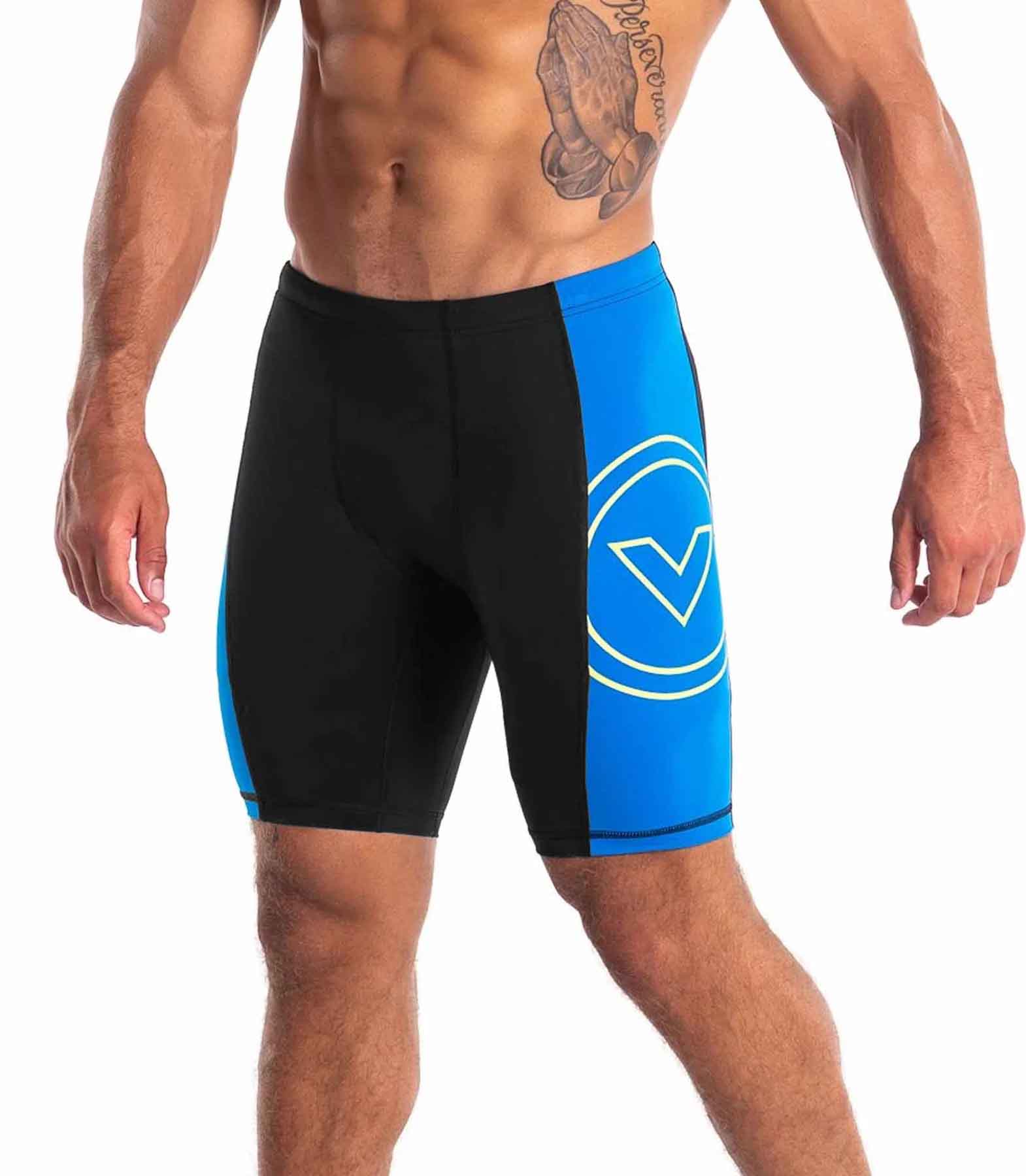 AU11 Tech-Shorts
