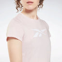Trainings-T-Shirt <tc>Essentials</tc> Vektorgrafik