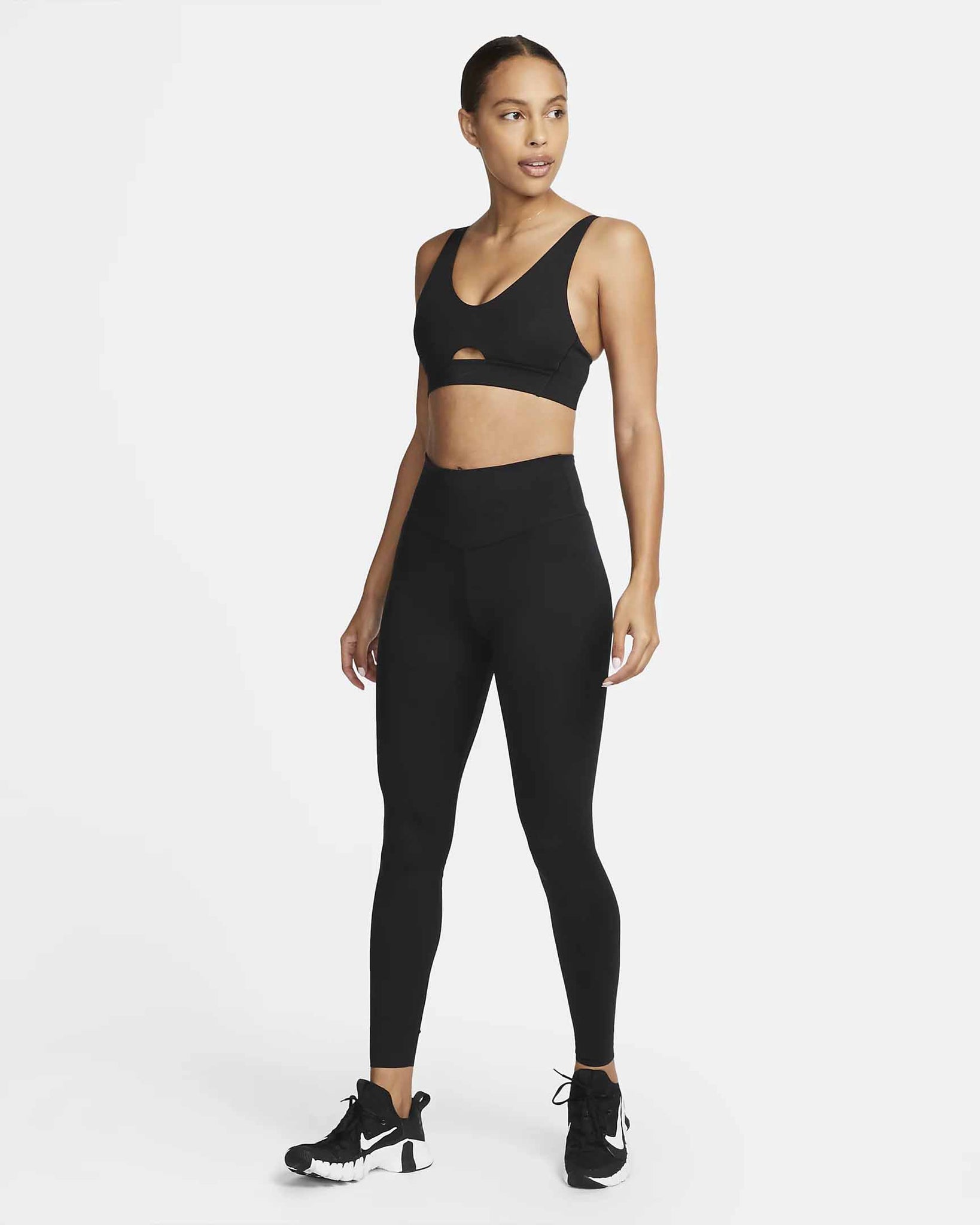 Nike Indy Plunge Cutout-BH