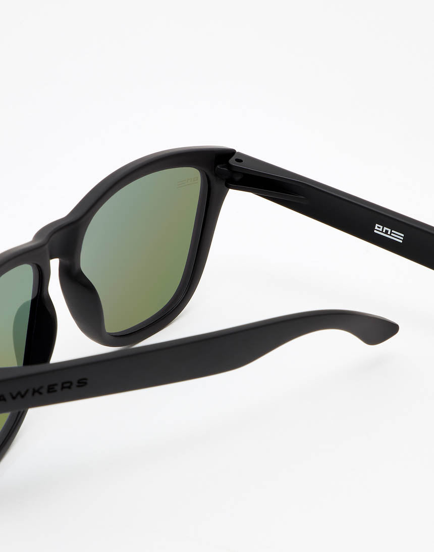 Carbon Black Emerald One sunglasses